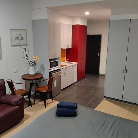 Melbourne Studio Apartments Hotel - 138 Elgin Carlton-3