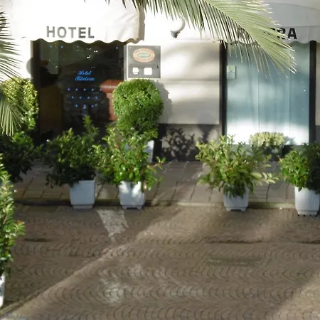 Hotel Riviera-2