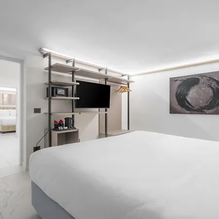 Hotel Adamas-2