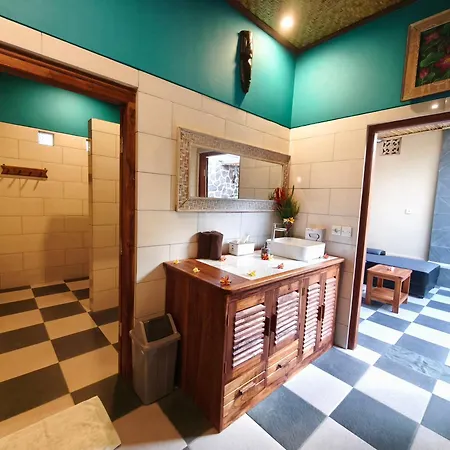 1000 Dream Bungalow-3