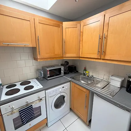Leevin Stay Apartments City Center-2