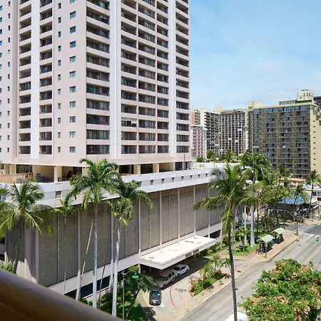 Waikiki Malia-3