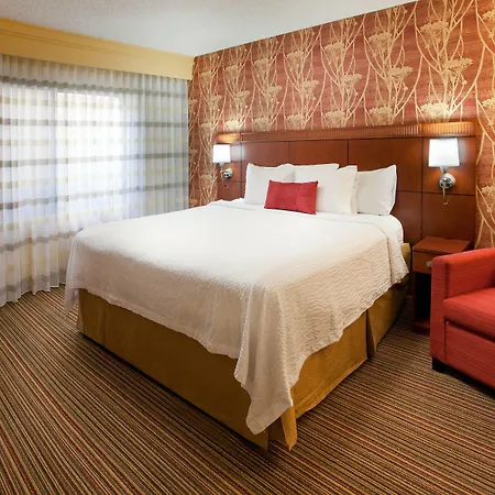 Courtyard Sacramento Airport Natomas-2