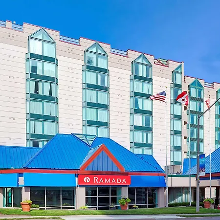 Ramada By Wyndham Niagara Falls/Fallsview-2