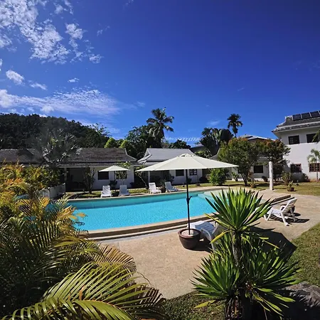 Villa Colina Khao Lak Rooms And Bungalows - Adults Only-3