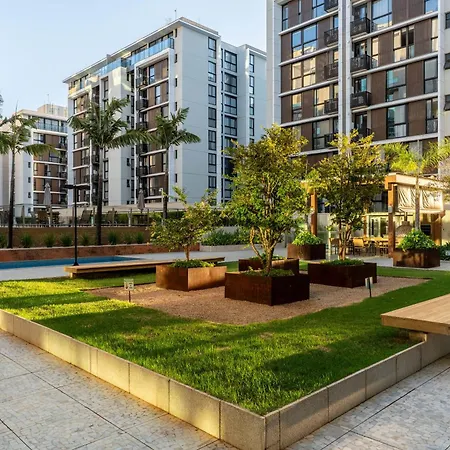 Vista Park Hplus Long Stay-2