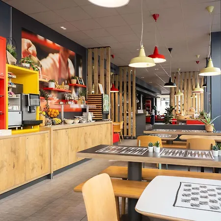 Ibis Geneve Centre Lac-2