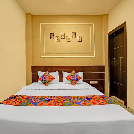 Fabhotel Million-3