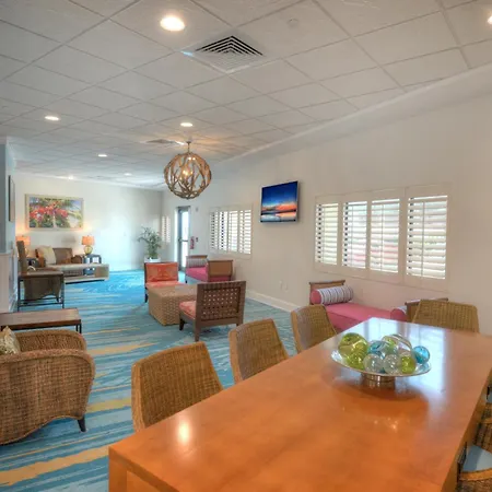 Bahama House - Daytona Beach Shores-3