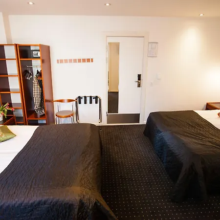 Go Hotel Ansgar-3