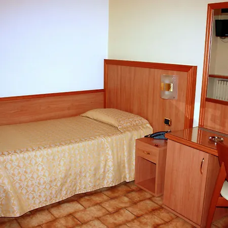 Piccolo Hotel-2