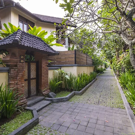 Bali Ayu Hotel & Villas 10 Minutes Walking Distance To The Beach-2
