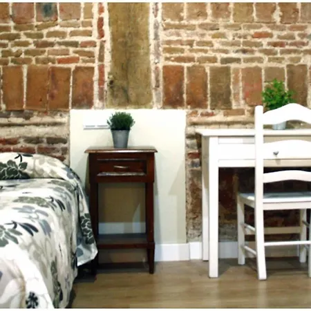 Hostal Madrid-3