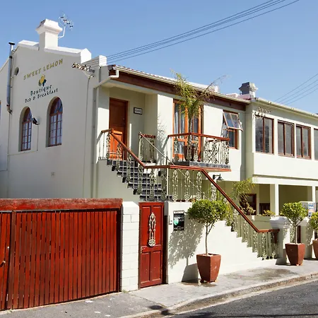 Sweet Lemon Boutique Bed & Breakfast-3