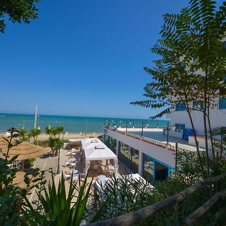 Hotel Riviera-2