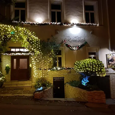 Hotel Romantik Eger-2