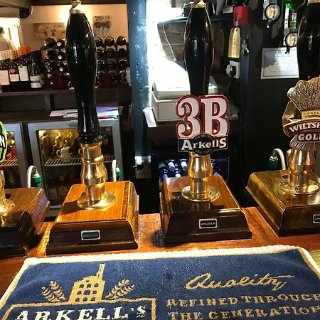 Ye Olde Red Lion-3