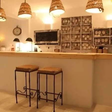 Juanita Hostal-2