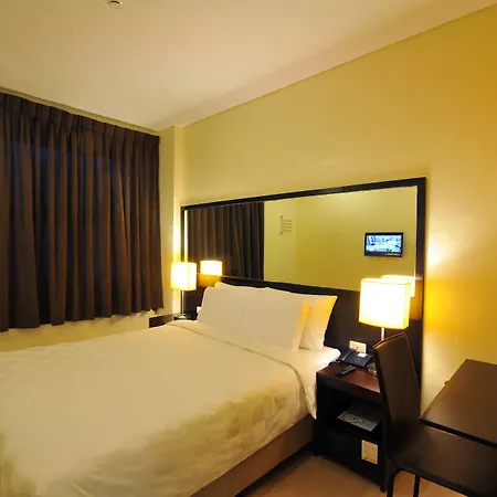 Go Hotels Dumaguete-2
