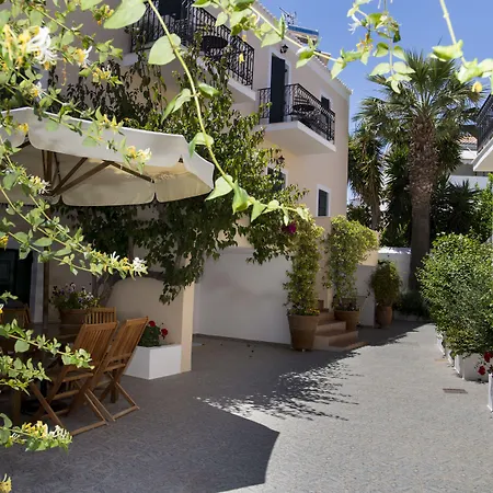 Twin House Spetses-2