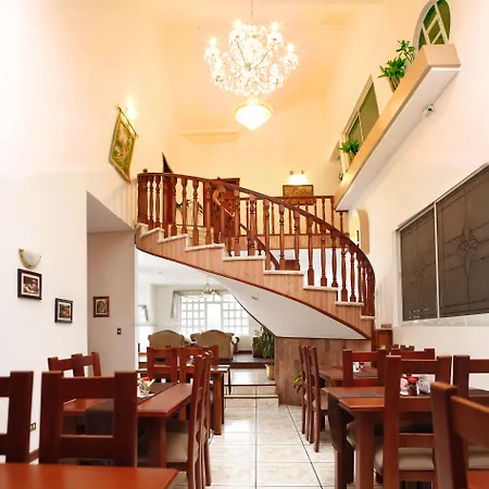 Villa Emilia Hostal-3