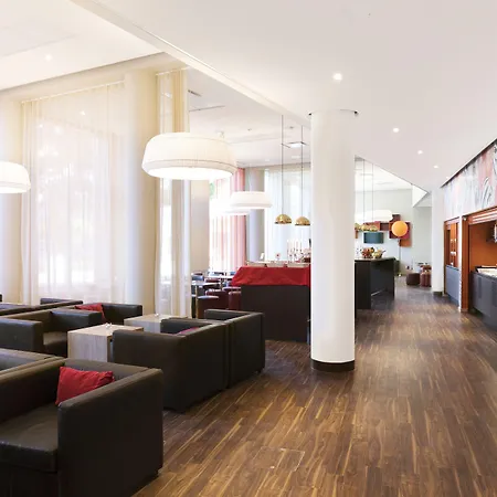 Motel L Stockholm Aelvsjoe-2