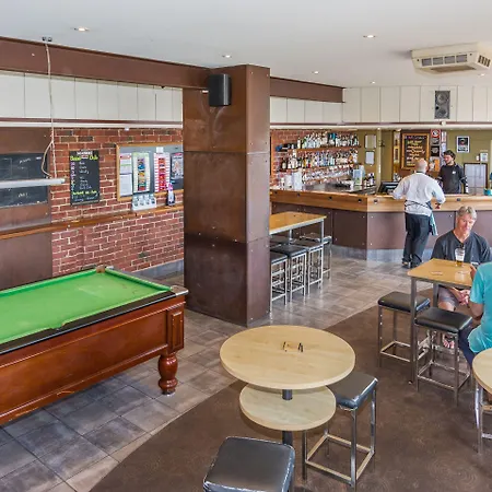 Merimbula Lakeview Hotel-3
