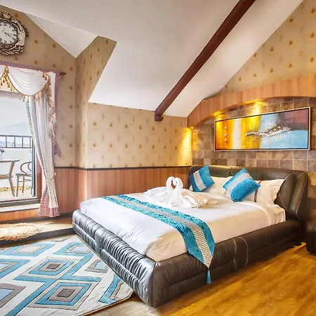 Royal Empire Boutique Hotel-2