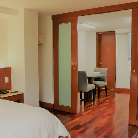 Condesa Suites-2
