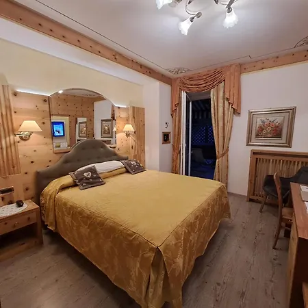 Alexander Hotel Alpine Wellness Dolomites-2