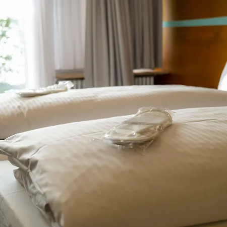 Abalon Hotel Ideal-3