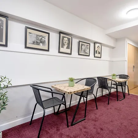 Smith Place Hotel-3