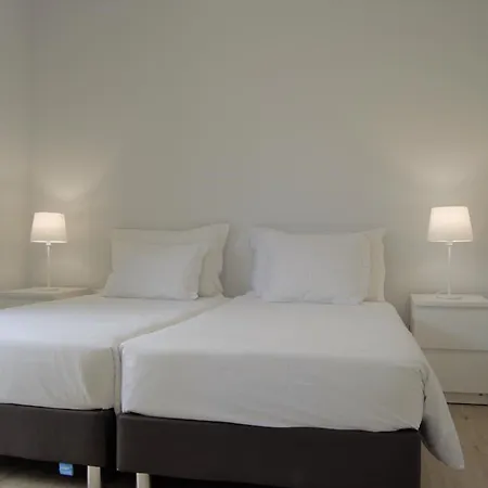 Apartamentos Turisticos Vitoria By Petit Hotels-2