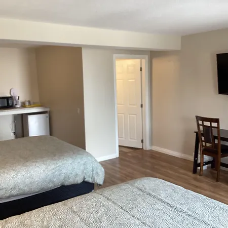 Lakeview Hotel-3
