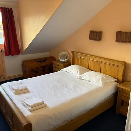 Hotel Couleurs Sud Avec Ascenseur Et Restaurant Centre Ville-Gare Charleville-Mezieres-3