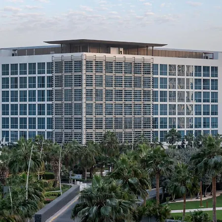 Yas Plaza Circuit By Ihg-2
