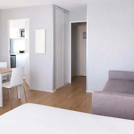 Aparthotel Adagio Access Paris Maisons-Alfort-2