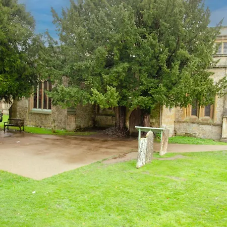 Stow Lodge Hotel-3