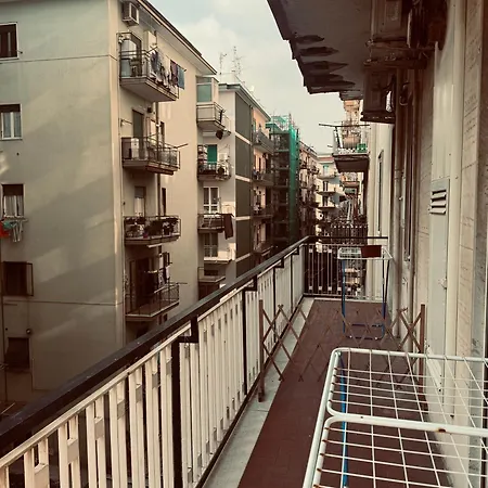 Suite 84 Holiday Home a pochi minuti dalla stazione-2