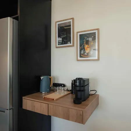 Onehundred On M - Fluent Serviced Apartments-2