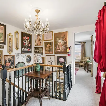 Finlay House Bed And Breakfast Niagara-On-The-Lake-3