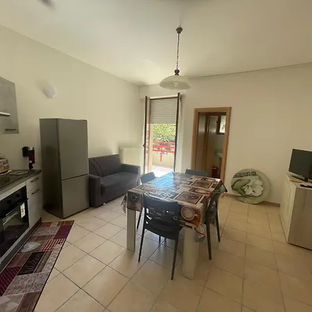 Apartament 2 Bedroom With One Bathroom And Penthouse Apartament 3 Bedroom And 2 Bathroom Included With Umbrella And Sunbeds-2
