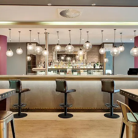 Premier Inn Berlin City Centre-3