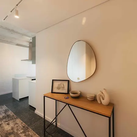 Onehundred On M - Fluent Serviced Apartments-3