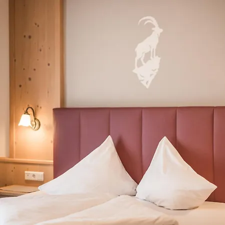 Hotel Schoenegg-2