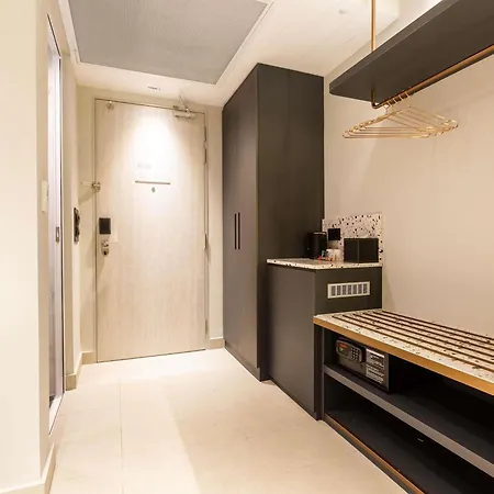 Ibis Budget Singapore Gold-2