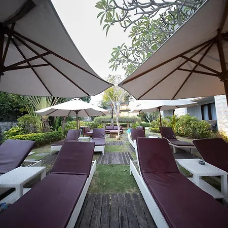 Padang Padang Inn-2