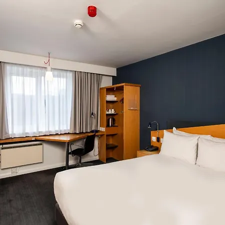 Holiday Inn Express Lichfield By Ihg-2