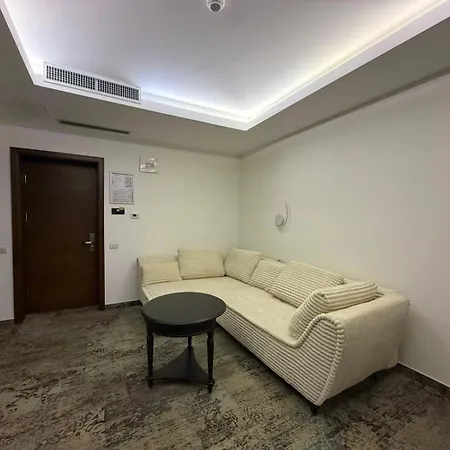 River Place-3
