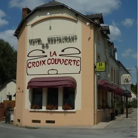 Logis Hôtel-Restaurant La Croix Couverte-2